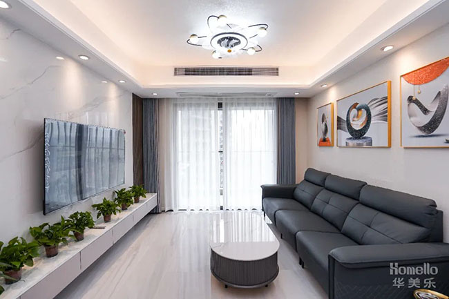 102㎡三居，寬敞橫廳結(jié)構(gòu)+實(shí)用軟裝搭配，打造簡(jiǎn)約溫馨之家